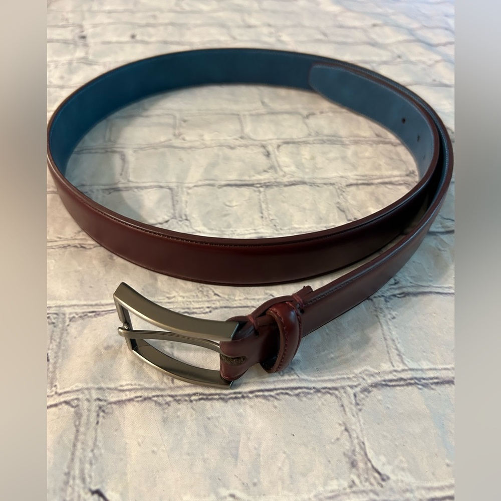COATED LEATHER WITH MANMADE BLUE LINING CEF FITS 38 PANTS GUNMETAL BUCKLE BELT